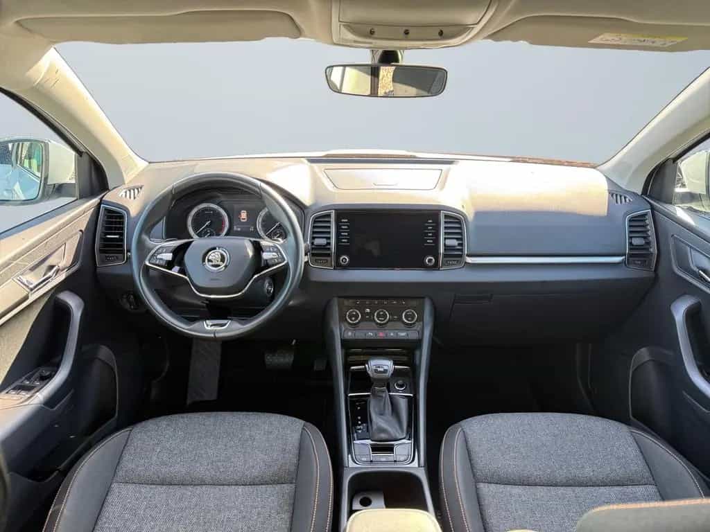 Skoda Karoq Clever 1.5 TSI DSG 4xSitzheizung,Navi,LED, 01/2022-photo-7