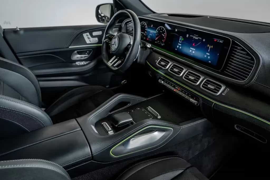Mercedes-Benz GLE 53 AMG SUV 4M+ PREMIUM+ NIGHT NAPPA TRITTBR 10/2023-photo-30