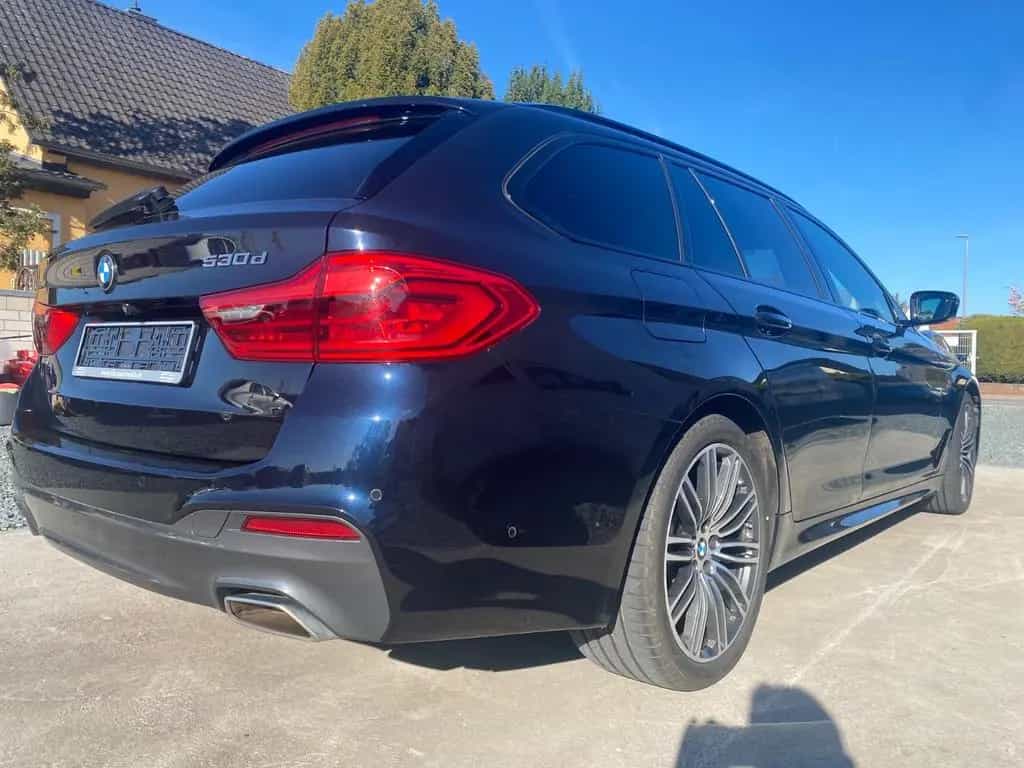 BMW 5 Series 530 5 Touring 530 d xDrive M Sport 03/2020-photo-3
