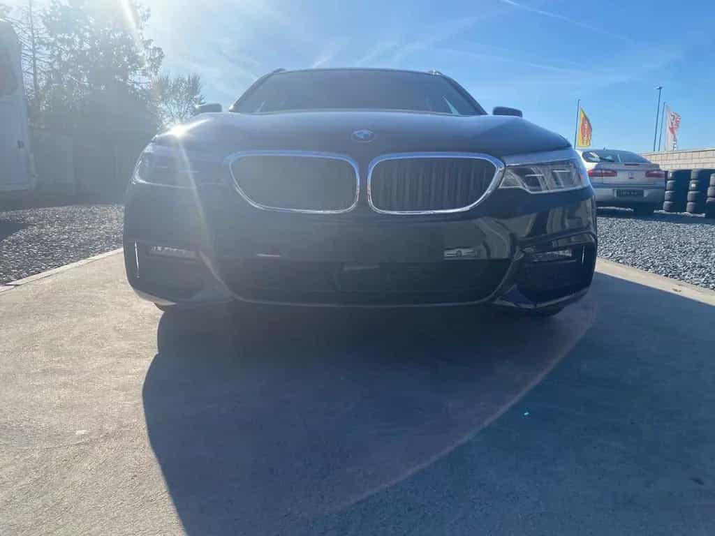 BMW 5 Series 530 5 Touring 530 d xDrive M Sport 03/2020-photo-4