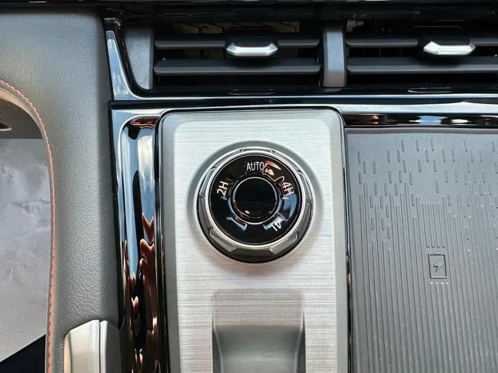 Maxus T60 Max 215 PS 2.0 TDCi 4WD Luxury AHK 3,5t null-photo-19
