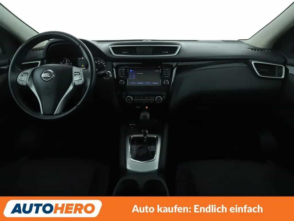 Nissan Qashqai 1.6 dCi N-Connecta Aut.*NAV*TEMP*360CAM* 04/2017-photo-11