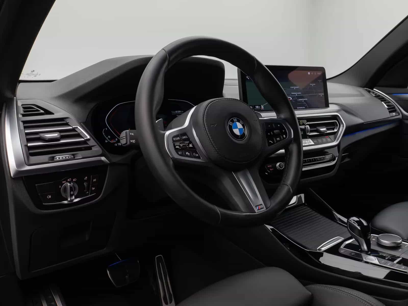 BMW X3 xD20i Panorama 360°DAB LED Sport Leder 18Zoll 09/2022-photo-19