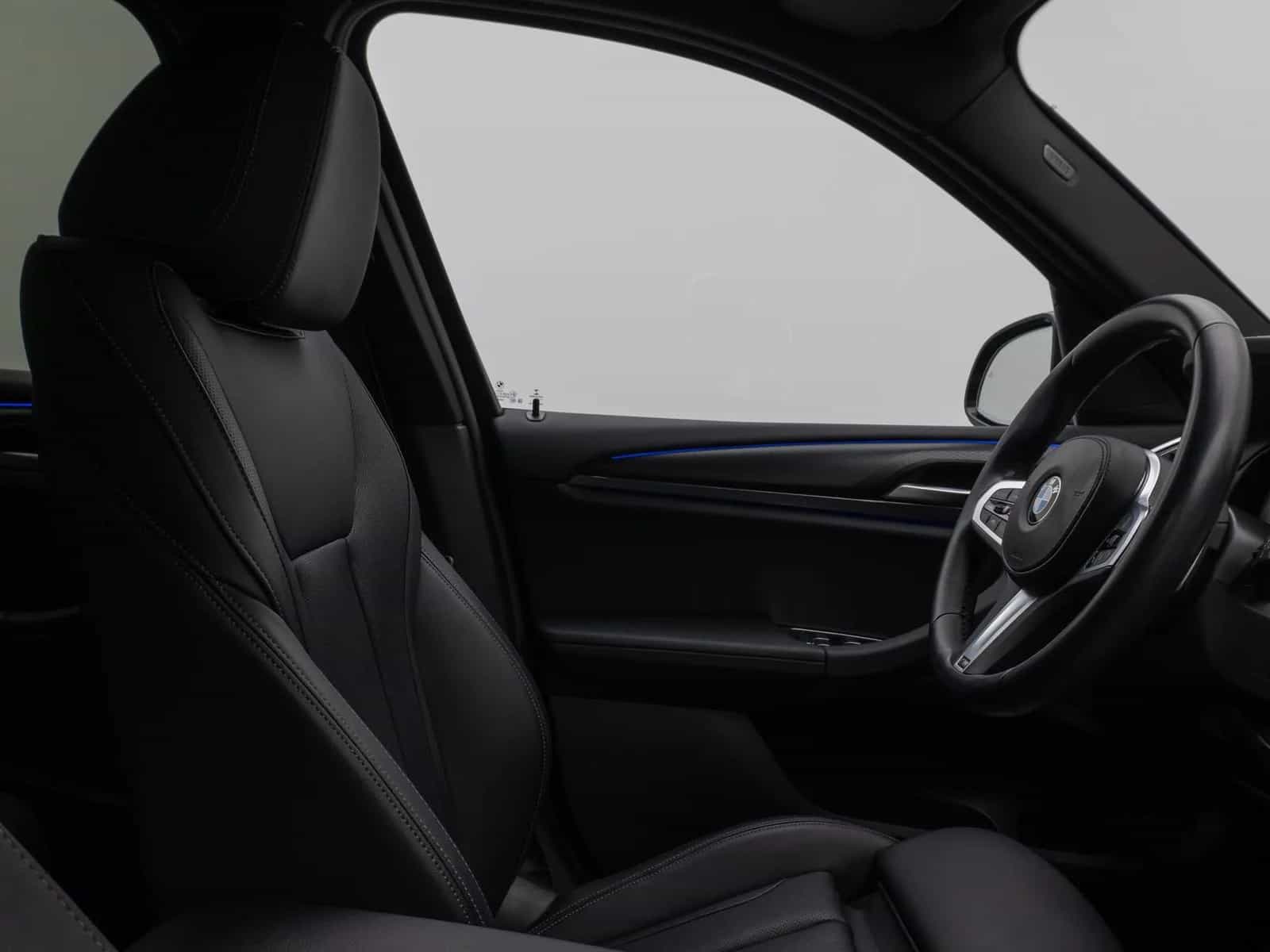 BMW X3 xD20i Panorama 360°DAB LED Sport Leder 18Zoll 09/2022-photo-35