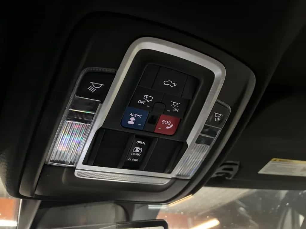 Dodge RAM 1500 Limited Hemi 5.7 4x4 05/2021-photo-5