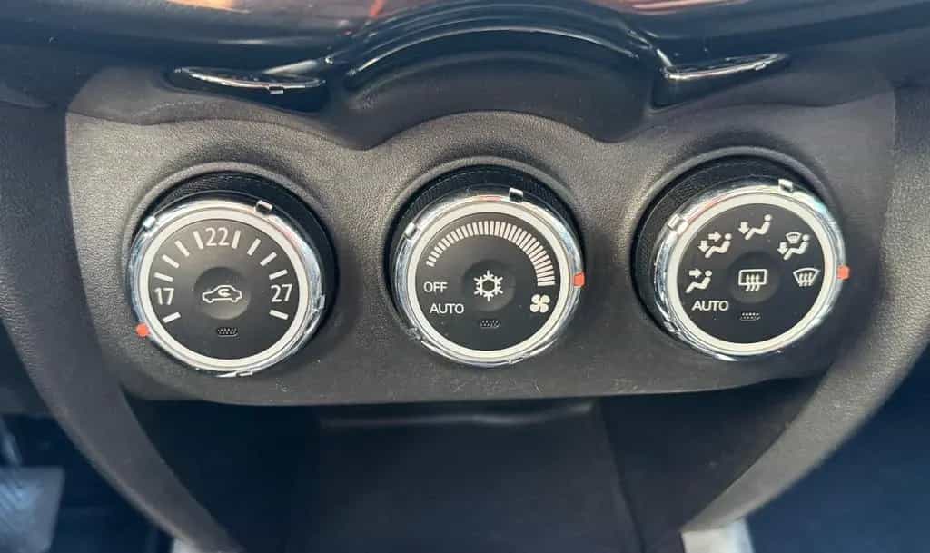 Citroën C4 Aircross 2. Hand Leder Panorama Tempomat 09/2014-photo-26