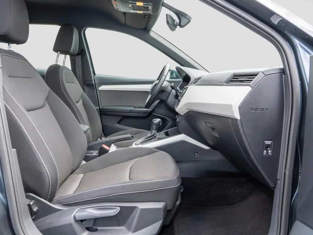 Seat Arona 1.0 TSI DSG Xcellence AHK, Rear-View 02/2021-photo-6