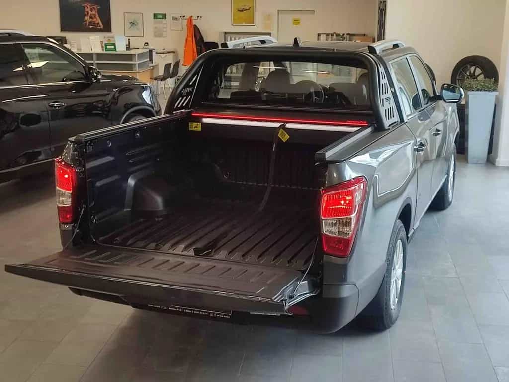 KGM Musso Grand 2.2 Diesel 4WD AT LUX Sondermod null-photo-4