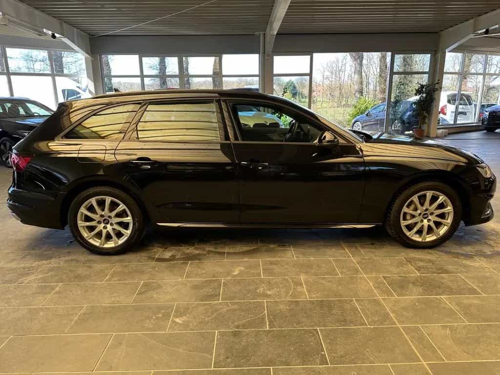 Audi A4 Avant 40 TDI quattro advanced AHK LEDER 01/2024-photo-4