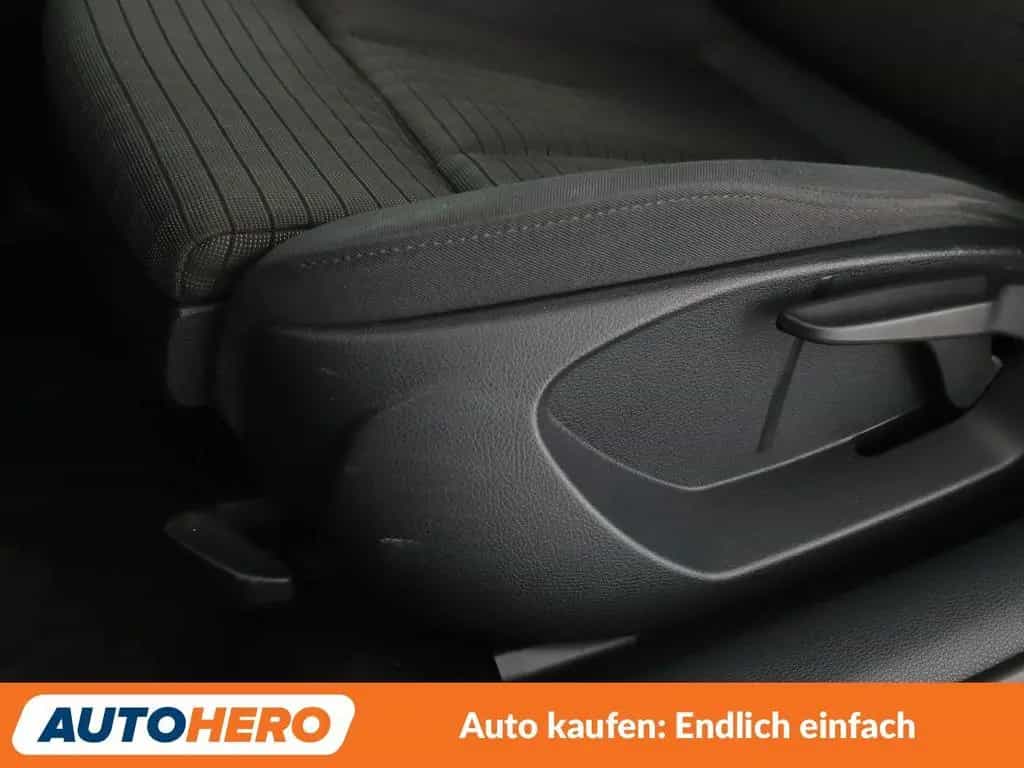Audi A3 Limousine 2.0 TFSI quattro Sport Aut.*NAVI* 11/2017-photo-27