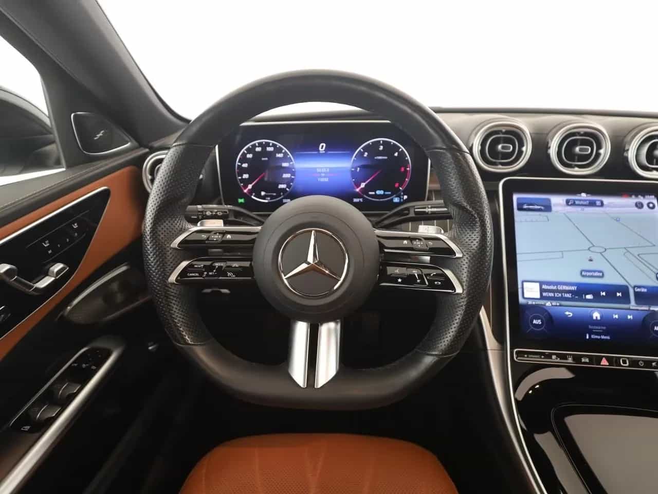 Mercedes-Benz C-Class 300 07/2021-photo-11