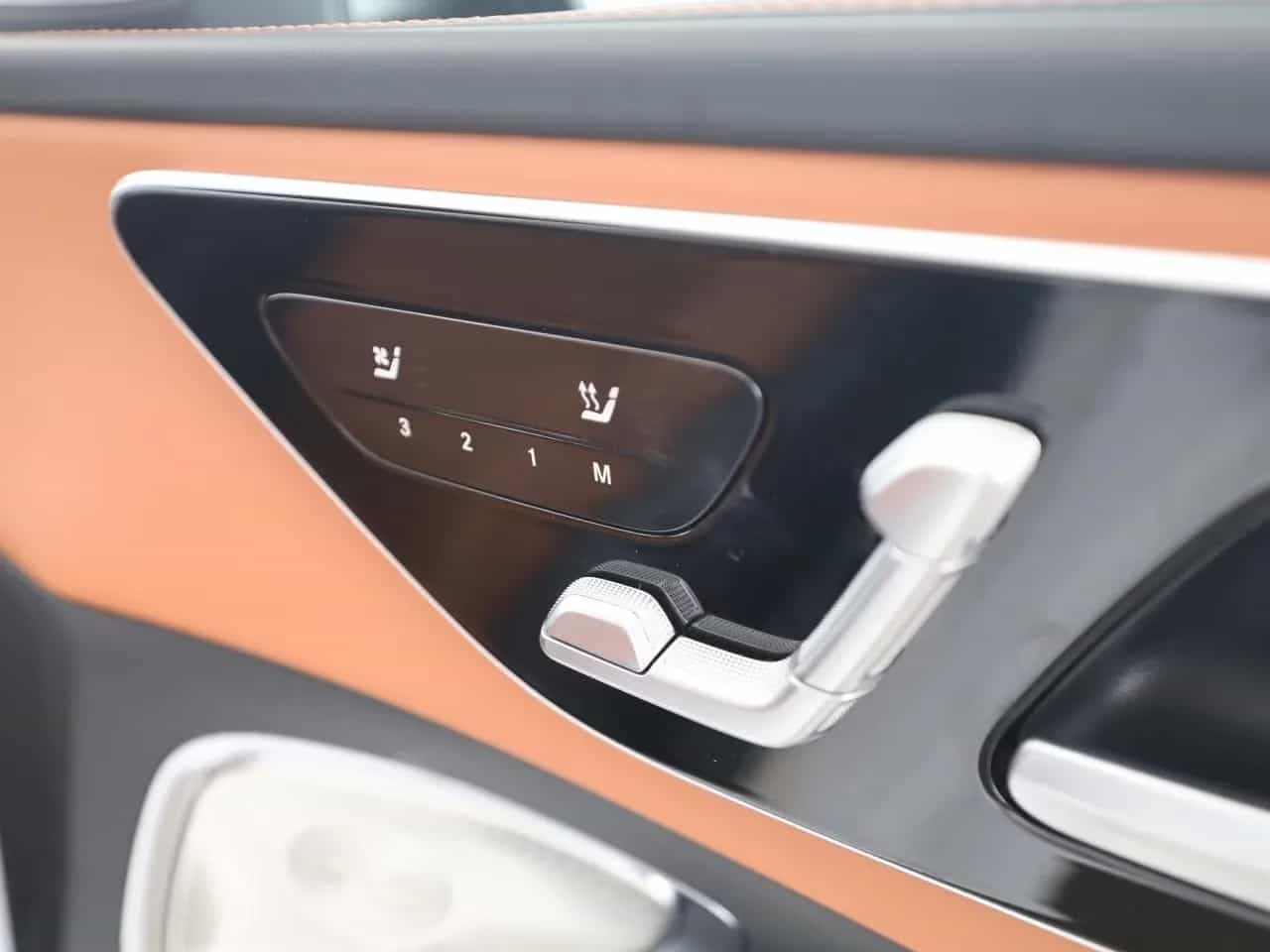 Mercedes-Benz C-Class 300 07/2021-photo-17
