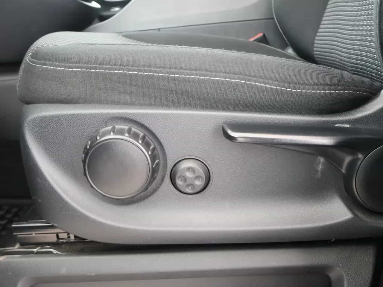 Mercedes-Benz V-Class 250 06/2020-photo-16