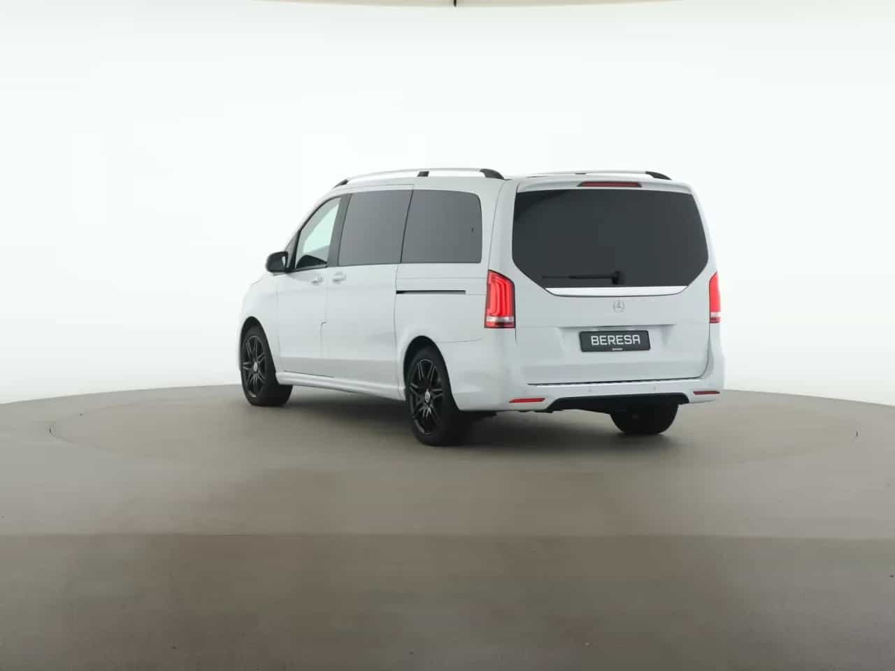 Mercedes-Benz V-Class 250 06/2020-photo-3