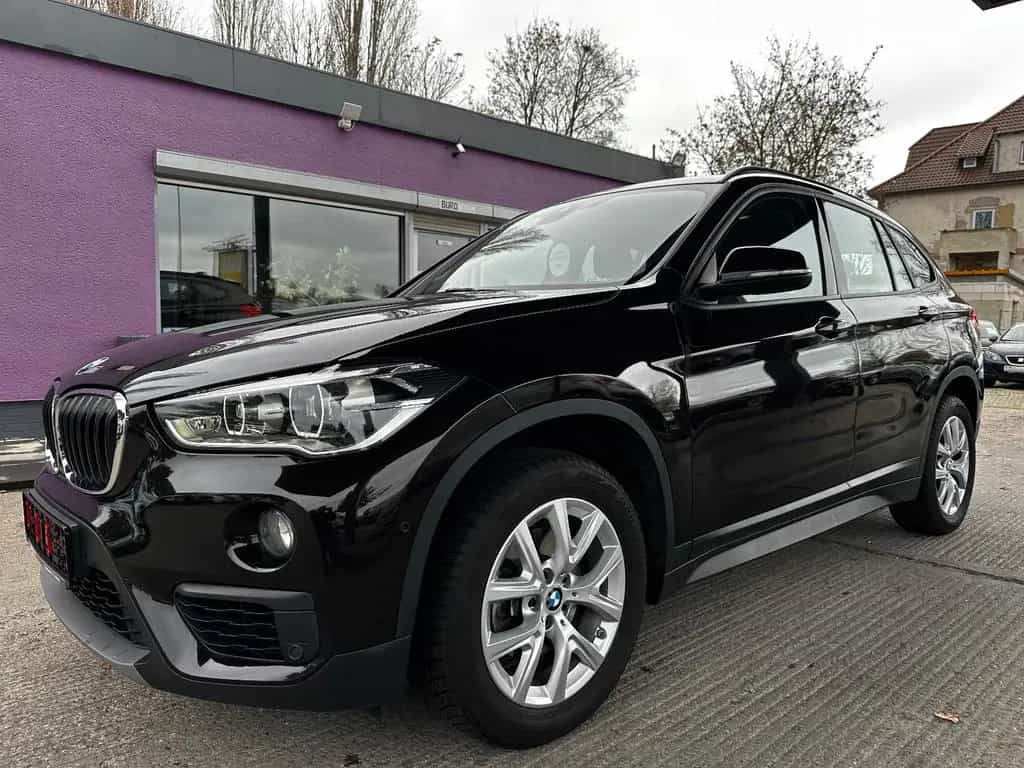 BMW X1 sDrive 18i Advantage "HU/AU+Service Neu" 06/2017-photo-0