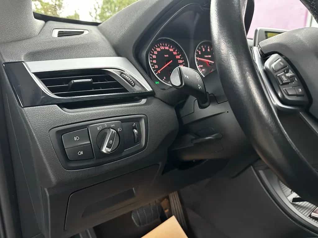 BMW X1 sDrive 18i Advantage "HU/AU+Service Neu" 06/2017-photo-16