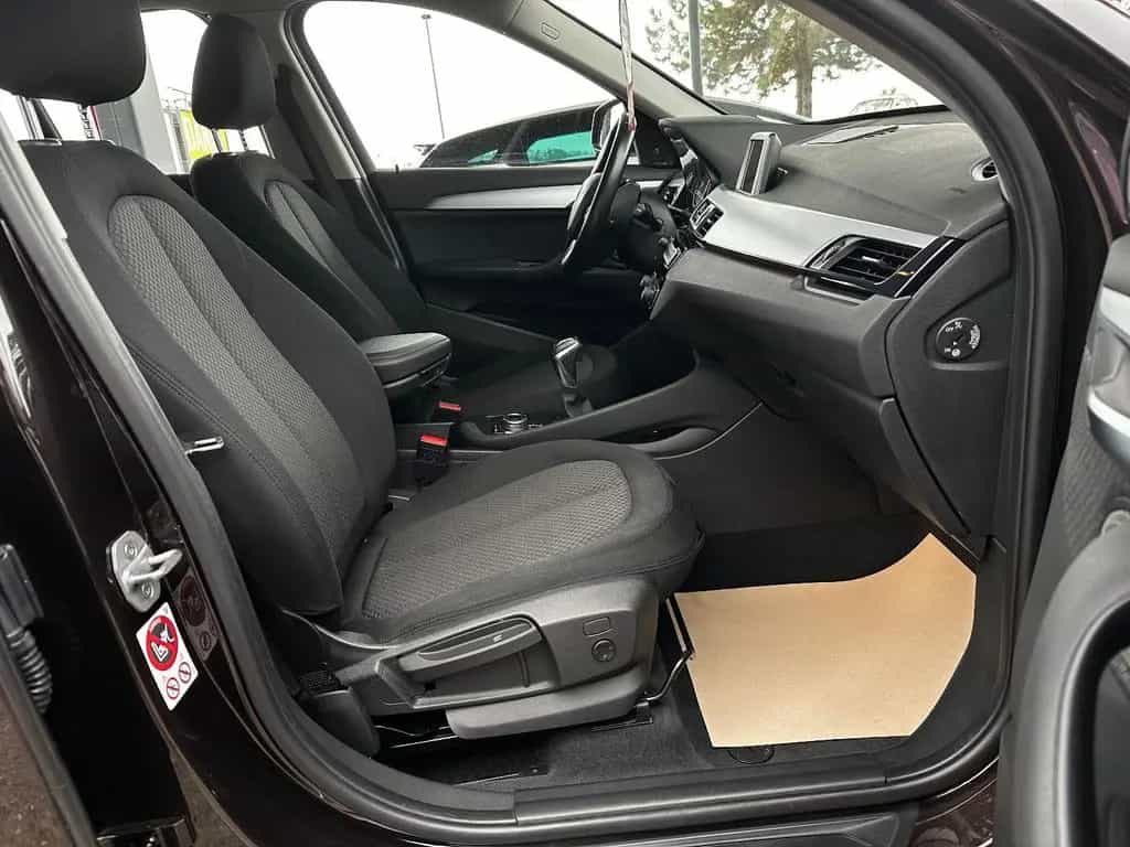 BMW X1 sDrive 18i Advantage "HU/AU+Service Neu" 06/2017-photo-18