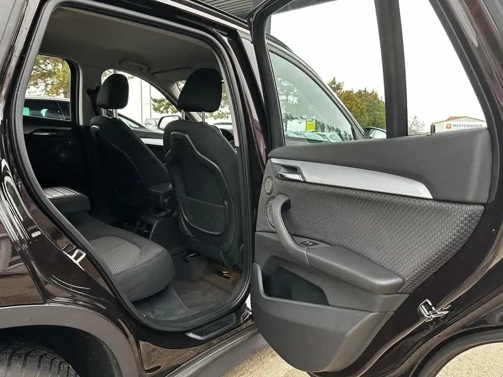 BMW X1 sDrive 18i Advantage "HU/AU+Service Neu" 06/2017-photo-20