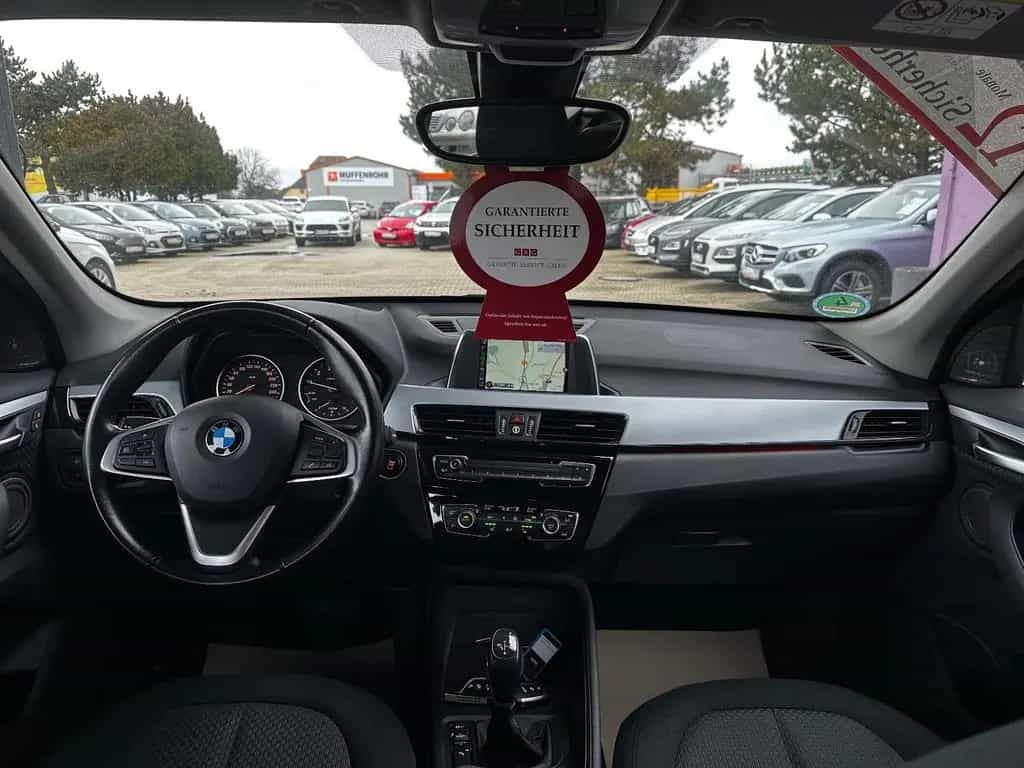 BMW X1 sDrive 18i Advantage "HU/AU+Service Neu" 06/2017-photo-23