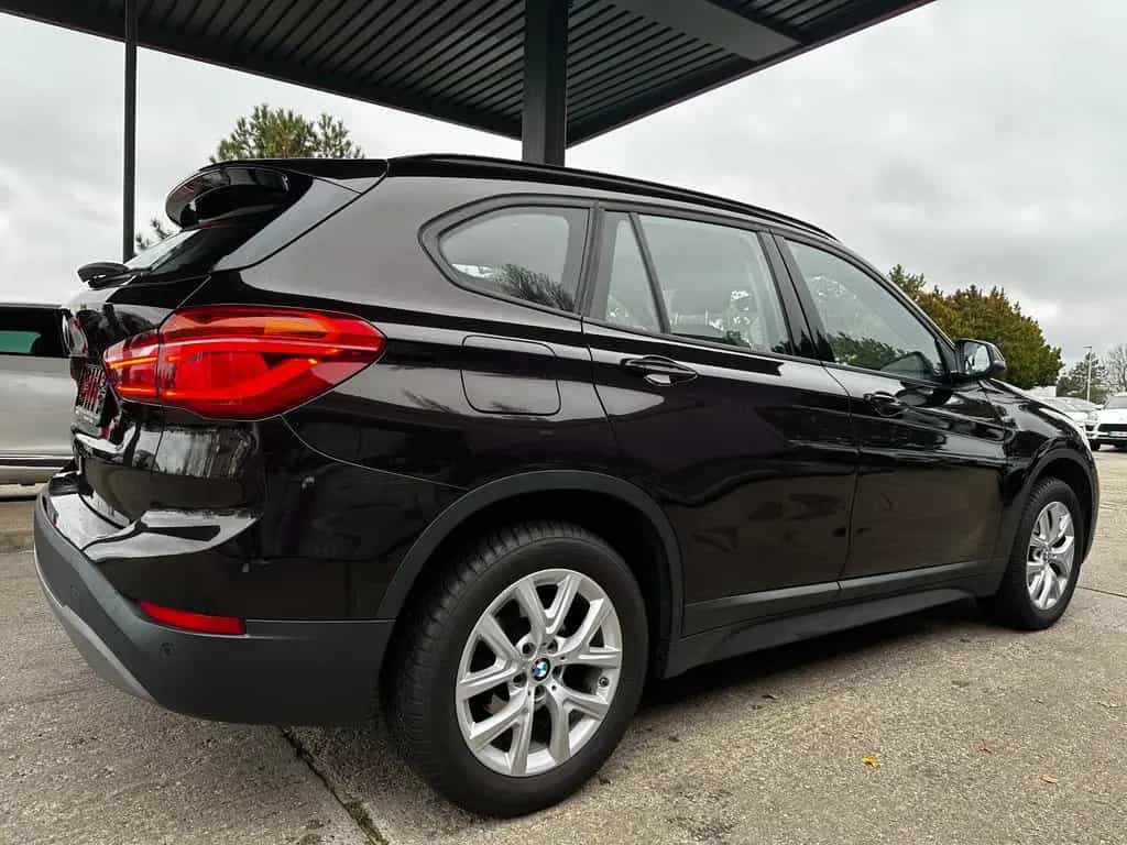 BMW X1 sDrive 18i Advantage "HU/AU+Service Neu" 06/2017-photo-5