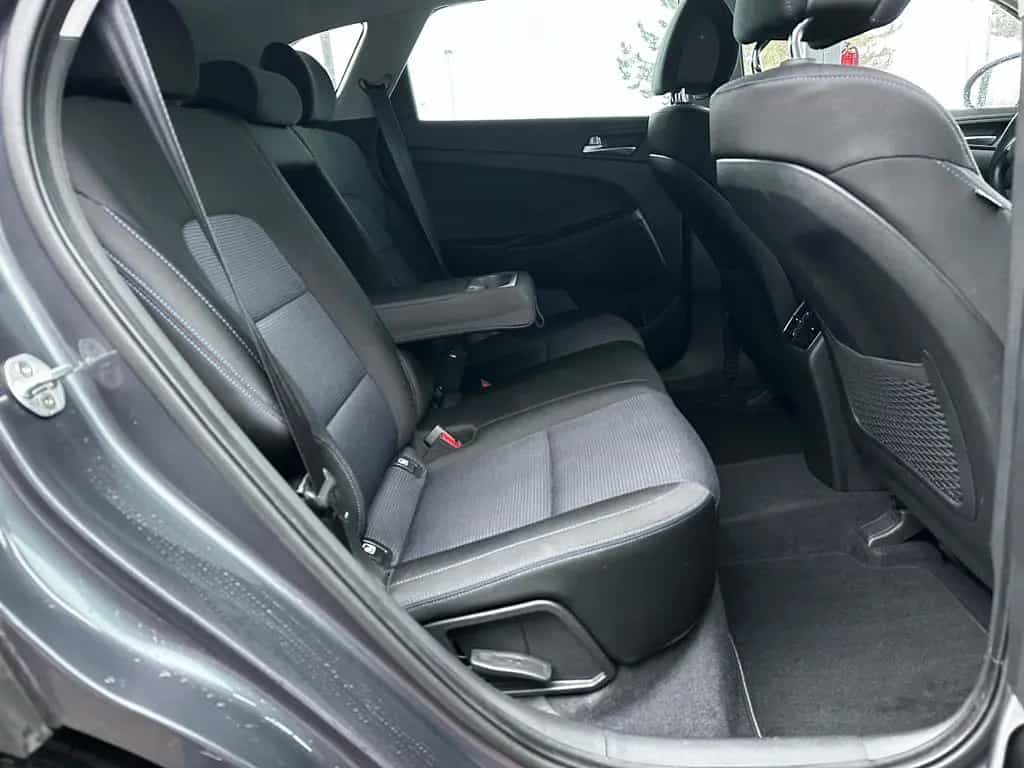 Hyundai TUCSON Style "AHK"PDC"SHZ"KAMERA"NAVI"HU/AU NEU" 02/2018-photo-24