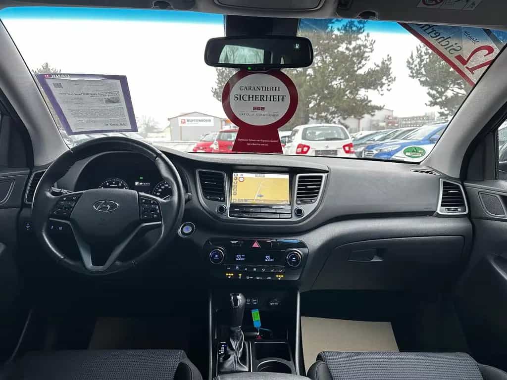 Hyundai TUCSON Style "AHK"PDC"SHZ"KAMERA"NAVI"HU/AU NEU" 02/2018-photo-25