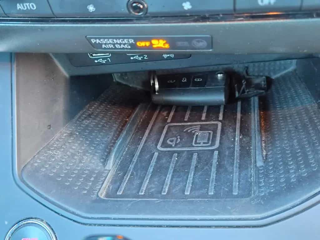 Seat Arona Xcellence/Navi/LEDs/PDC/Garantie/1.Hand 07/2018-photo-18