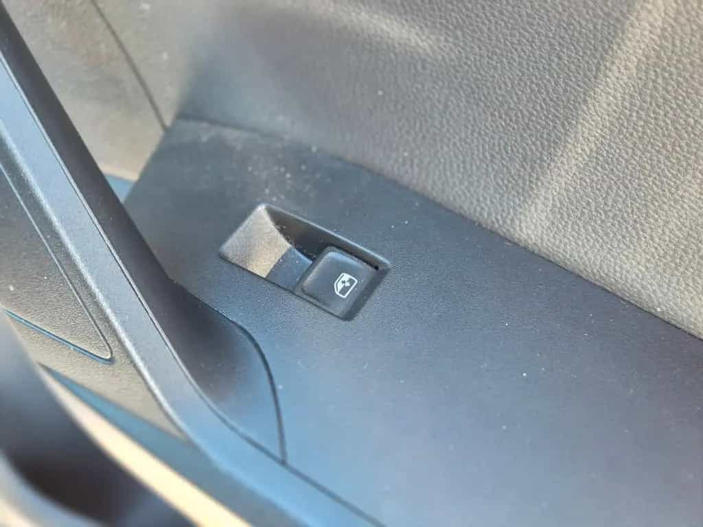 Seat Arona Xcellence/Navi/LEDs/PDC/Garantie/1.Hand 07/2018-photo-21
