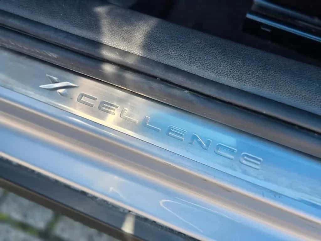 Seat Arona Xcellence/Navi/LEDs/PDC/Garantie/1.Hand 07/2018-photo-32