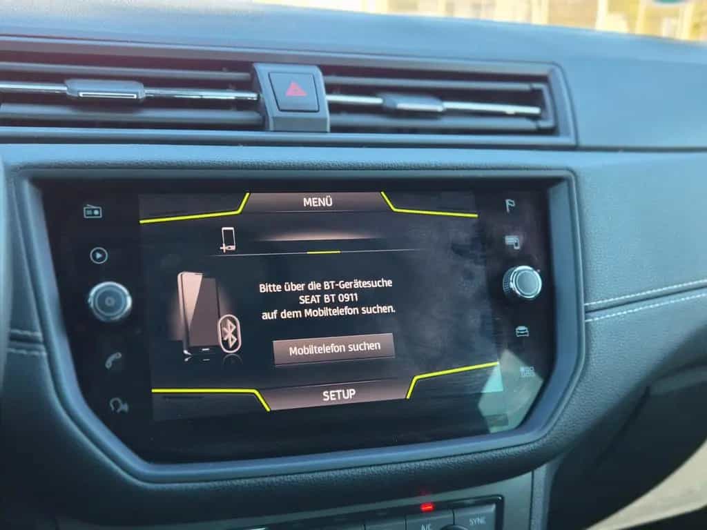 Seat Arona Xcellence/Navi/LEDs/PDC/Garantie/1.Hand 07/2018-photo-36