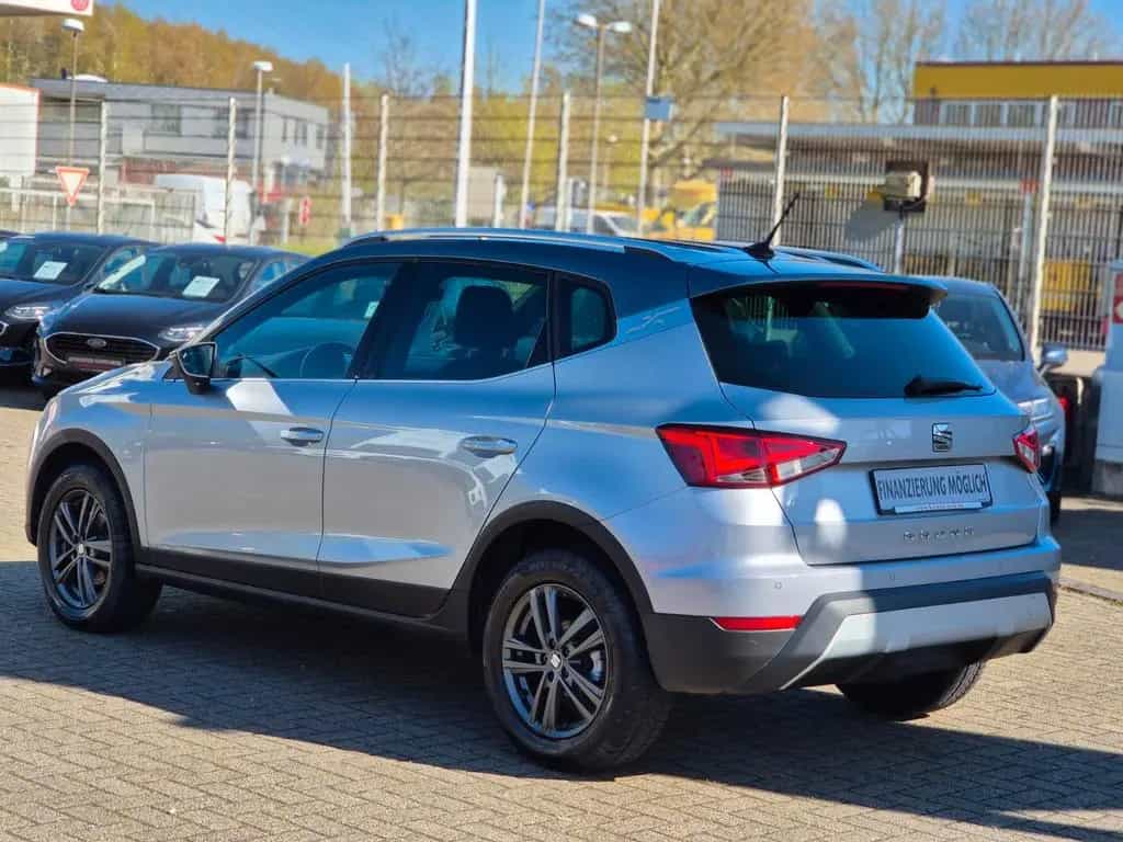 Seat Arona Xcellence/Navi/LEDs/PDC/Garantie/1.Hand 07/2018-photo-5