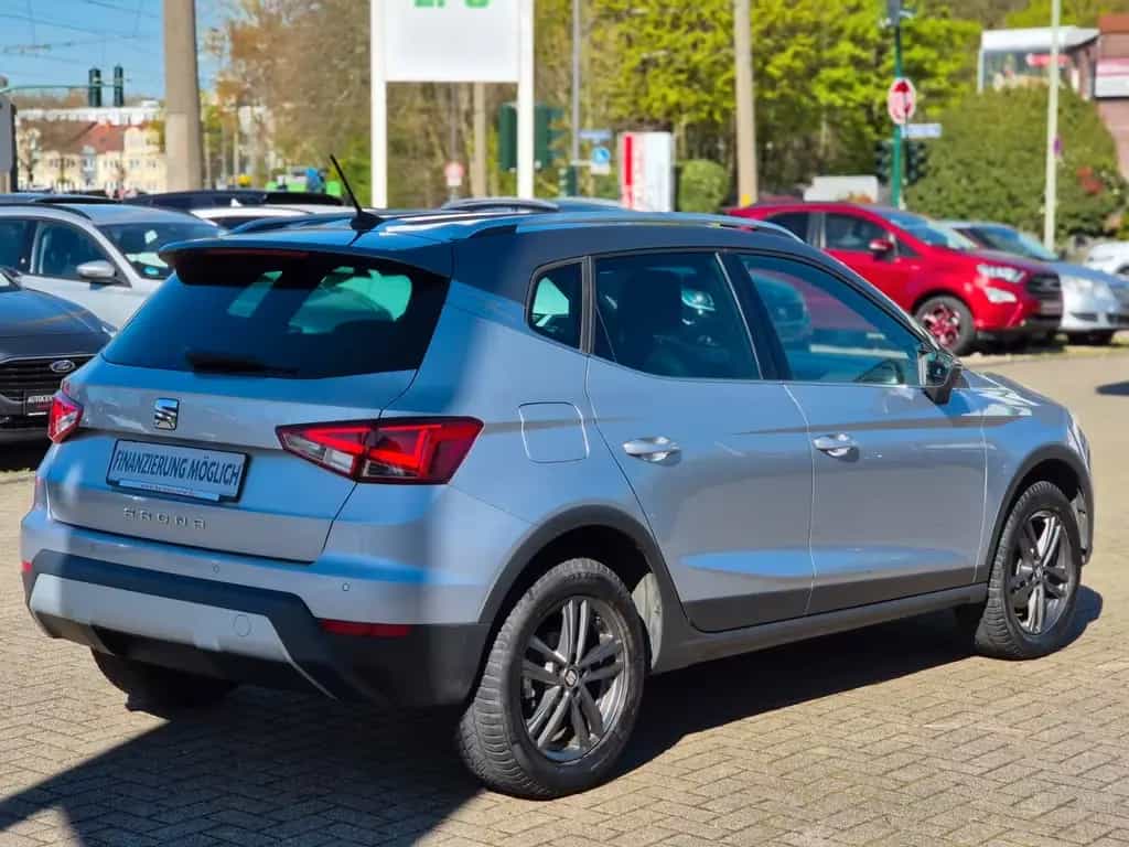 Seat Arona Xcellence/Navi/LEDs/PDC/Garantie/1.Hand 07/2018-photo-8