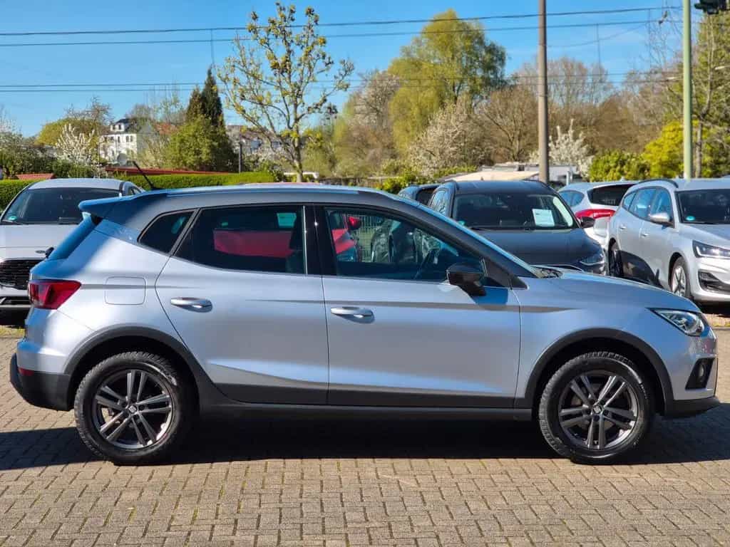 Seat Arona Xcellence/Navi/LEDs/PDC/Garantie/1.Hand 07/2018-photo-9