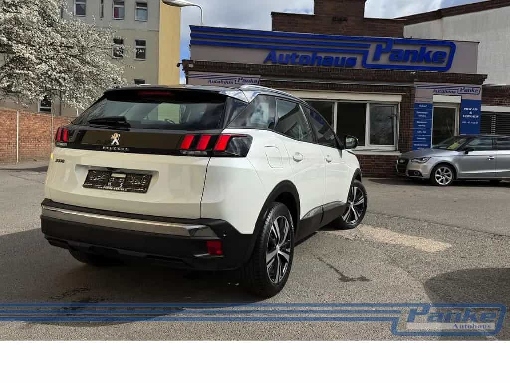 Peugeot 3008 Pano*F+R-Cam*Leder*Navi*Car-Play*E-Heck* 12/2020-photo-1