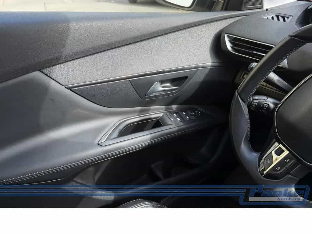 Peugeot 3008 Pano*F+R-Cam*Leder*Navi*Car-Play*E-Heck* 12/2020-photo-23