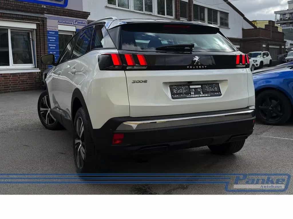 Peugeot 3008 Pano*F+R-Cam*Leder*Navi*Car-Play*E-Heck* 12/2020-photo-4