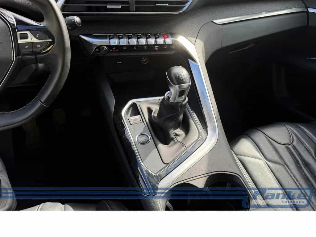 Peugeot 3008 Pano*F+R-Cam*Leder*Navi*Car-Play*E-Heck* 12/2020-photo-8