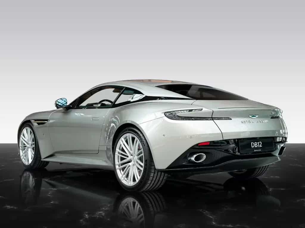 Aston Martin DB12 James Bond 007 Goldfinger Edition / 1 of 60 10/2025-photo-1