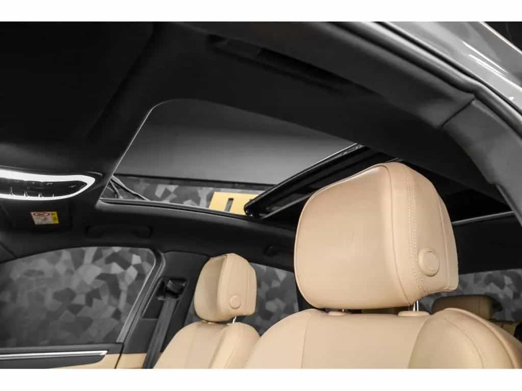 Porsche Macan III T 10/2023-photo-10