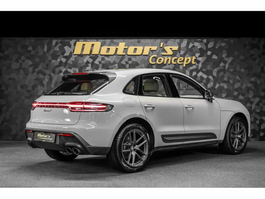Porsche Macan III T 10/2023-photo-1