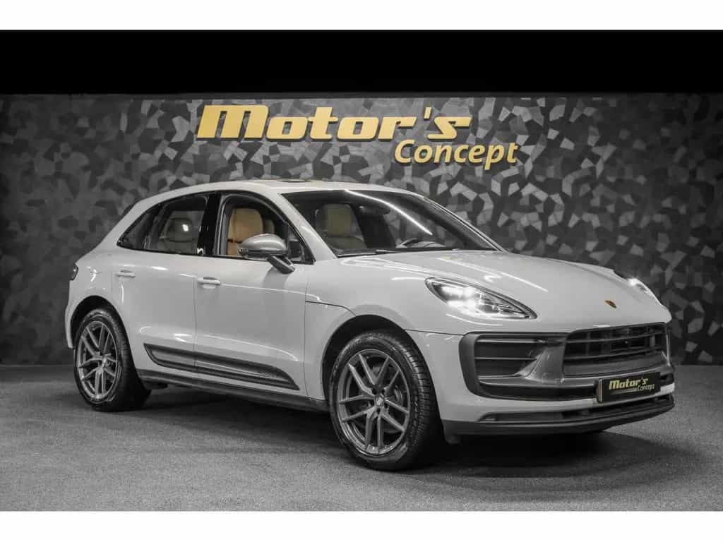 Porsche Macan III T 10/2023-photo-4