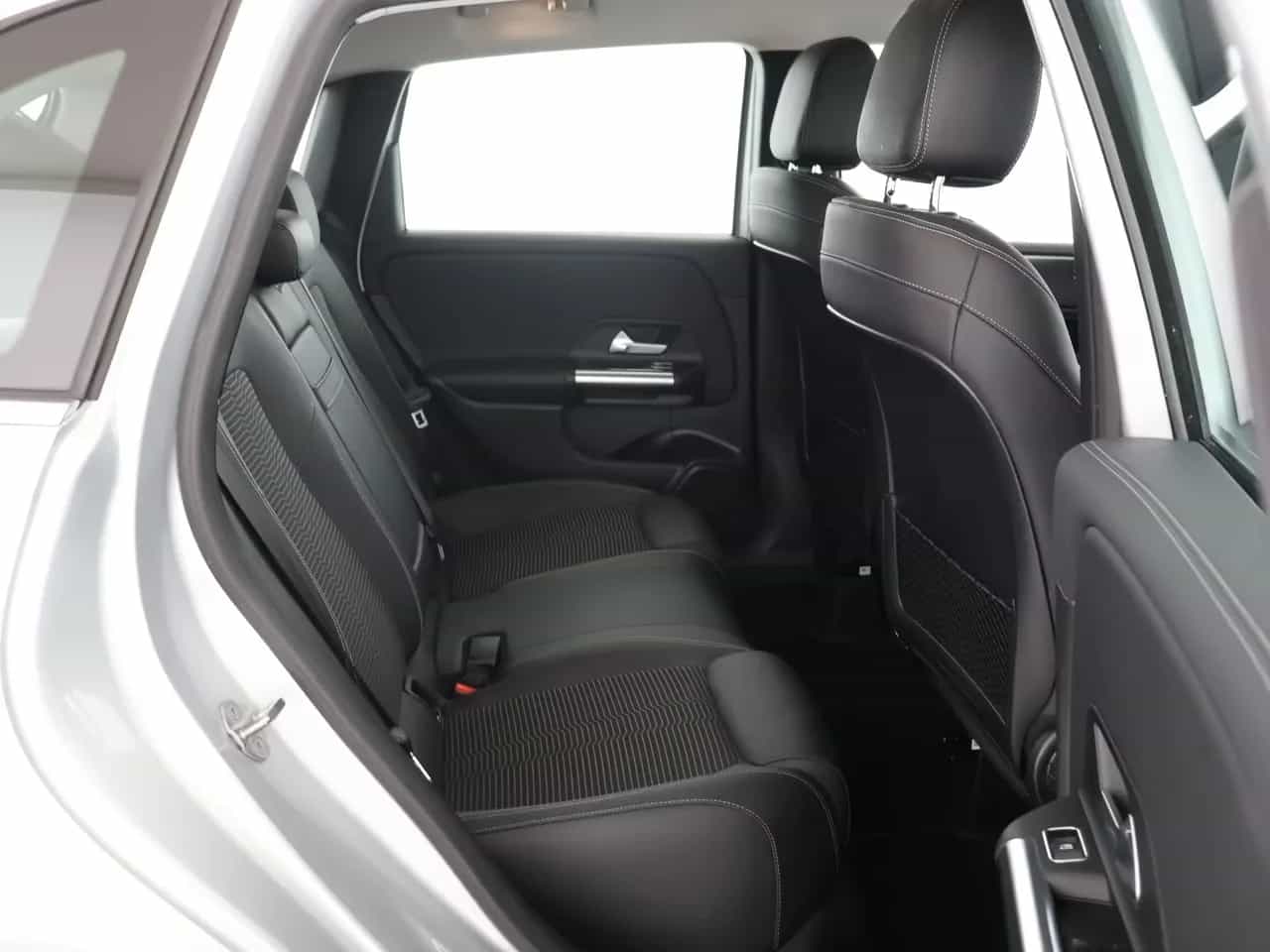 Mercedes-Benz B-Class 200 12/2019-photo-14