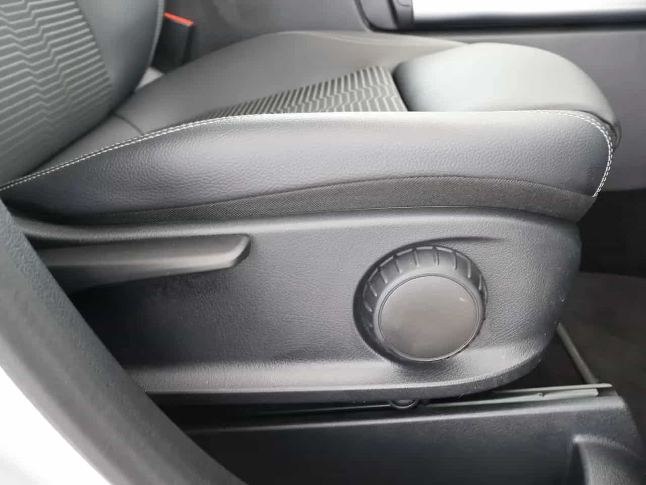 Mercedes-Benz B-Class 200 12/2019-photo-17