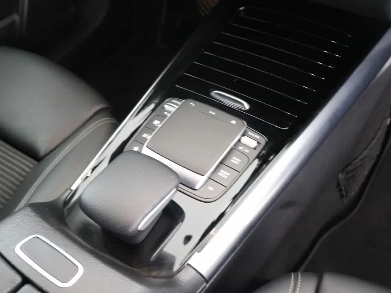 Mercedes-Benz B-Class 200 12/2019-photo-18