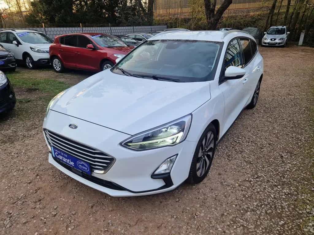 Ford Focus Turnier AUTOMATIK LED 76Tkm ACC Kamera Nav 01/2019-photo-0