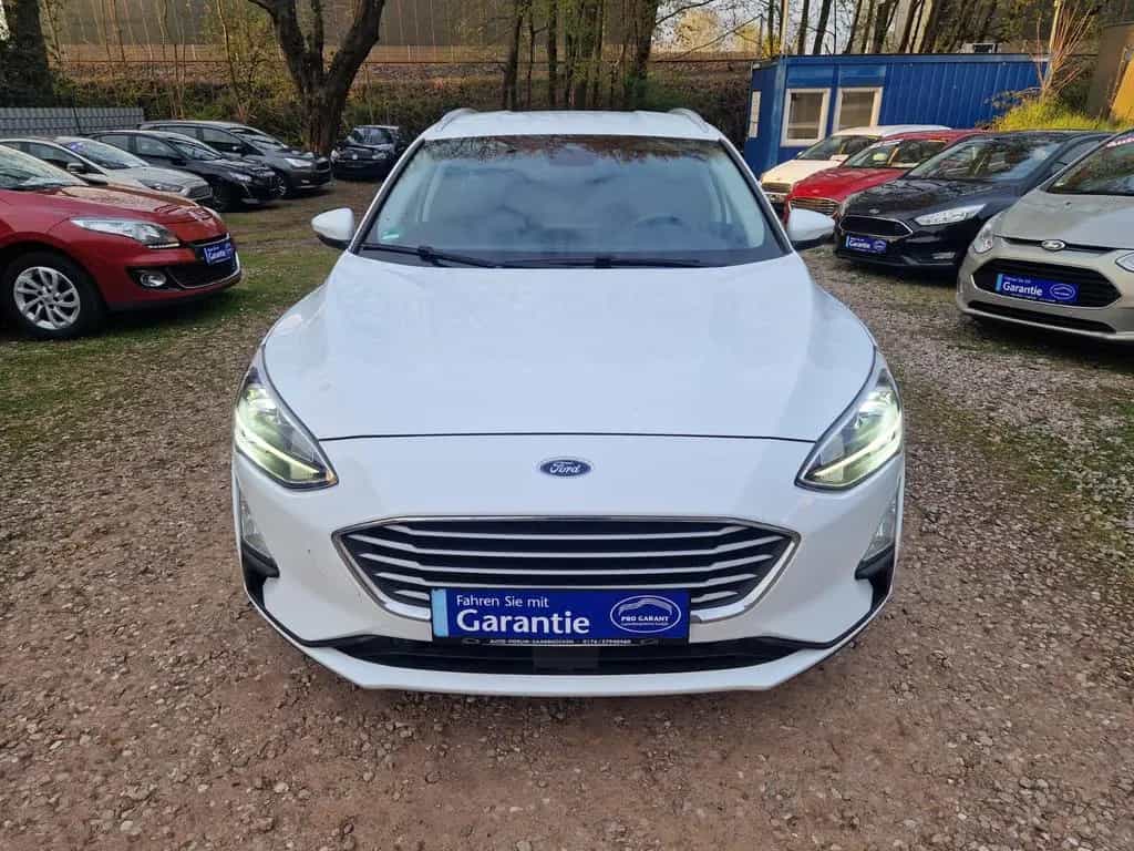 Ford Focus Turnier AUTOMATIK LED 76Tkm ACC Kamera Nav 01/2019-photo-1