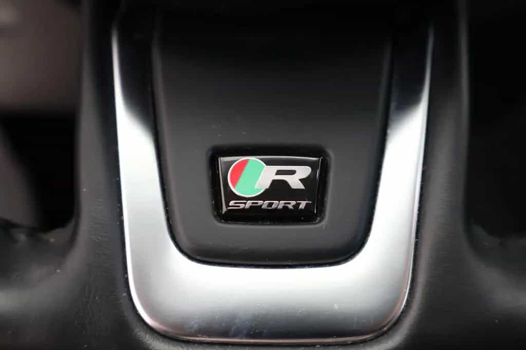 Jaguar F-Pace 35t AWD*BLACK PACK*R-SPORT*PANO*MEMORY 03/2017-photo-21