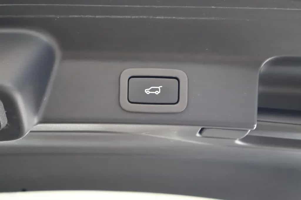 Jaguar F-Pace 35t AWD*BLACK PACK*R-SPORT*PANO*MEMORY 03/2017-photo-7
