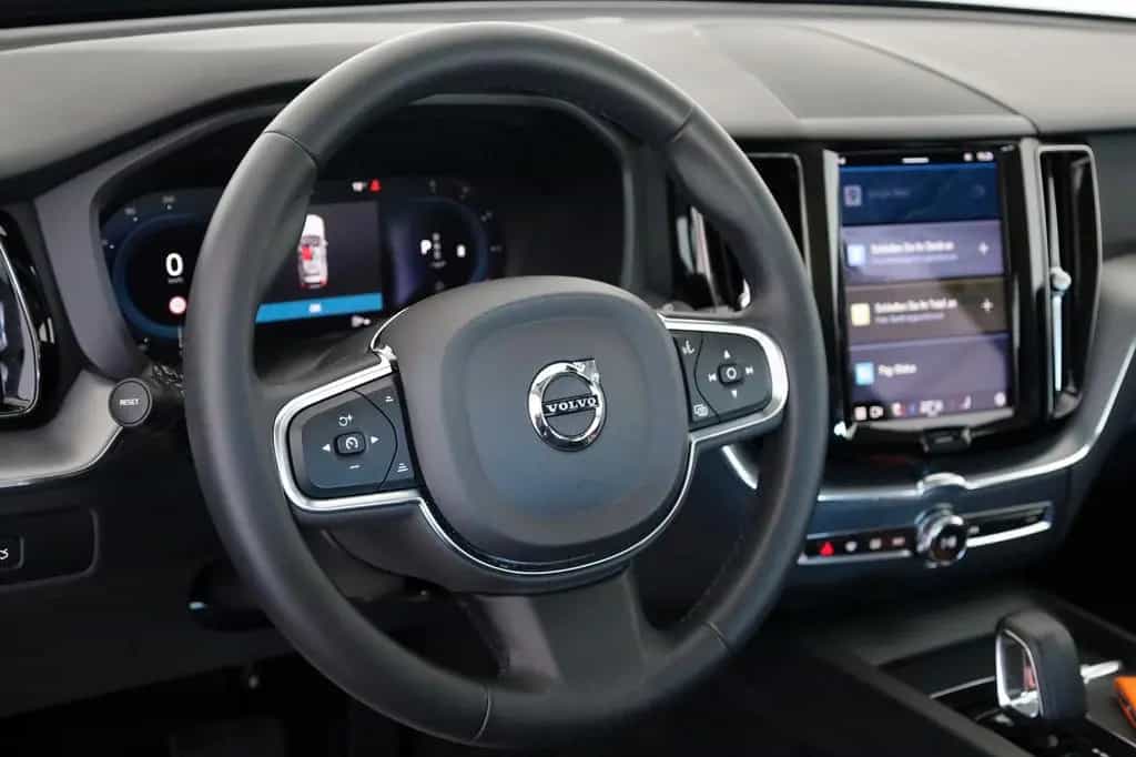 Volvo XC60 Core B4 D,Navi,LED,4xSH,Kamera,Carplay,ACC 12/2022-photo-14