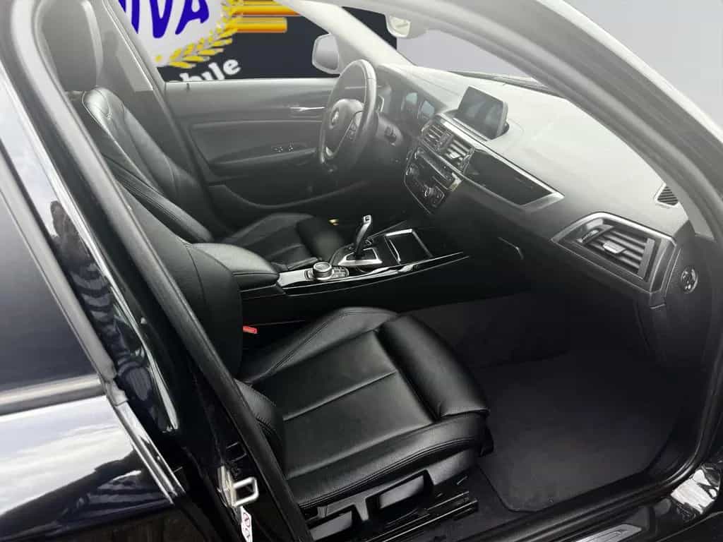 BMW 1 Series 118 i Sport Line 10/2018-photo-9